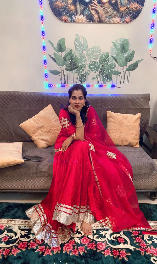 Sakshi