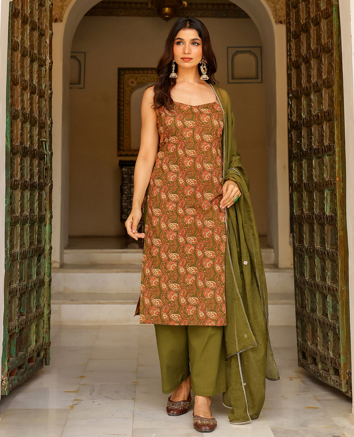 Harini Green Printed Cotton Suit Set