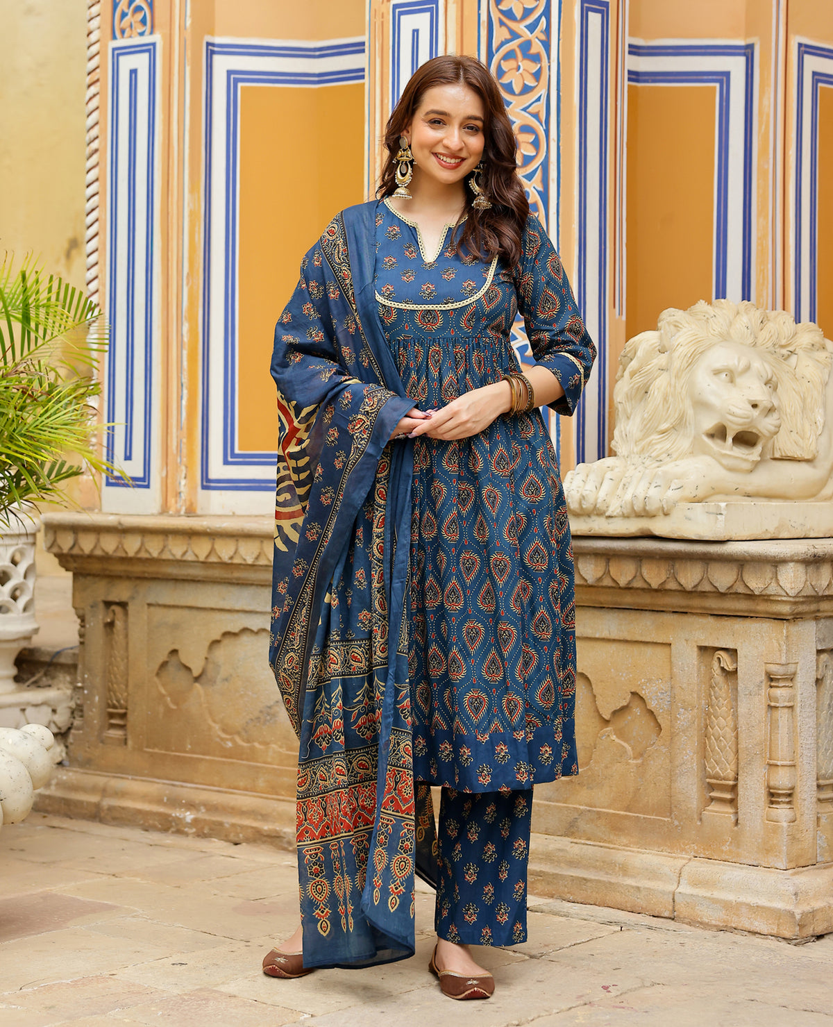 Vanya Blue Printed Cotton Suit Set