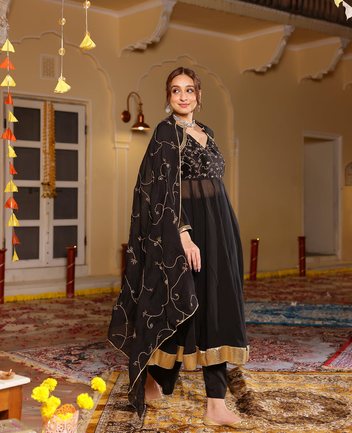 Mishri Black Oragnza Suit Set