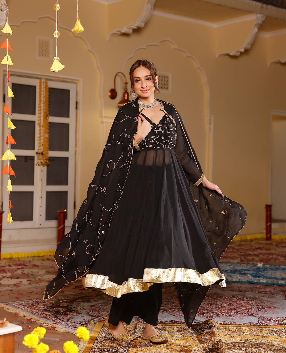 Mishri Black Oragnza Suit Set