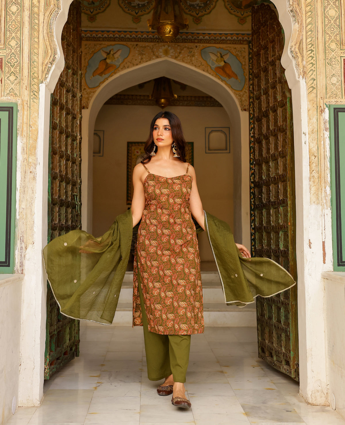 Harini Green Printed Cotton Suit Set